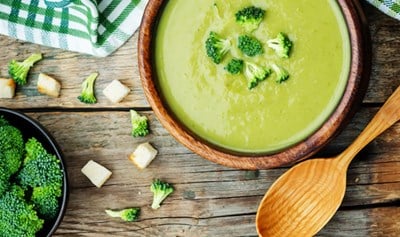 RSoupe de brocoli et courgettes